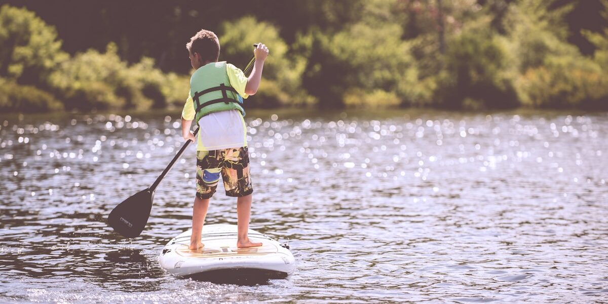 10 Must-Have Paddleboard Accessories for 2025